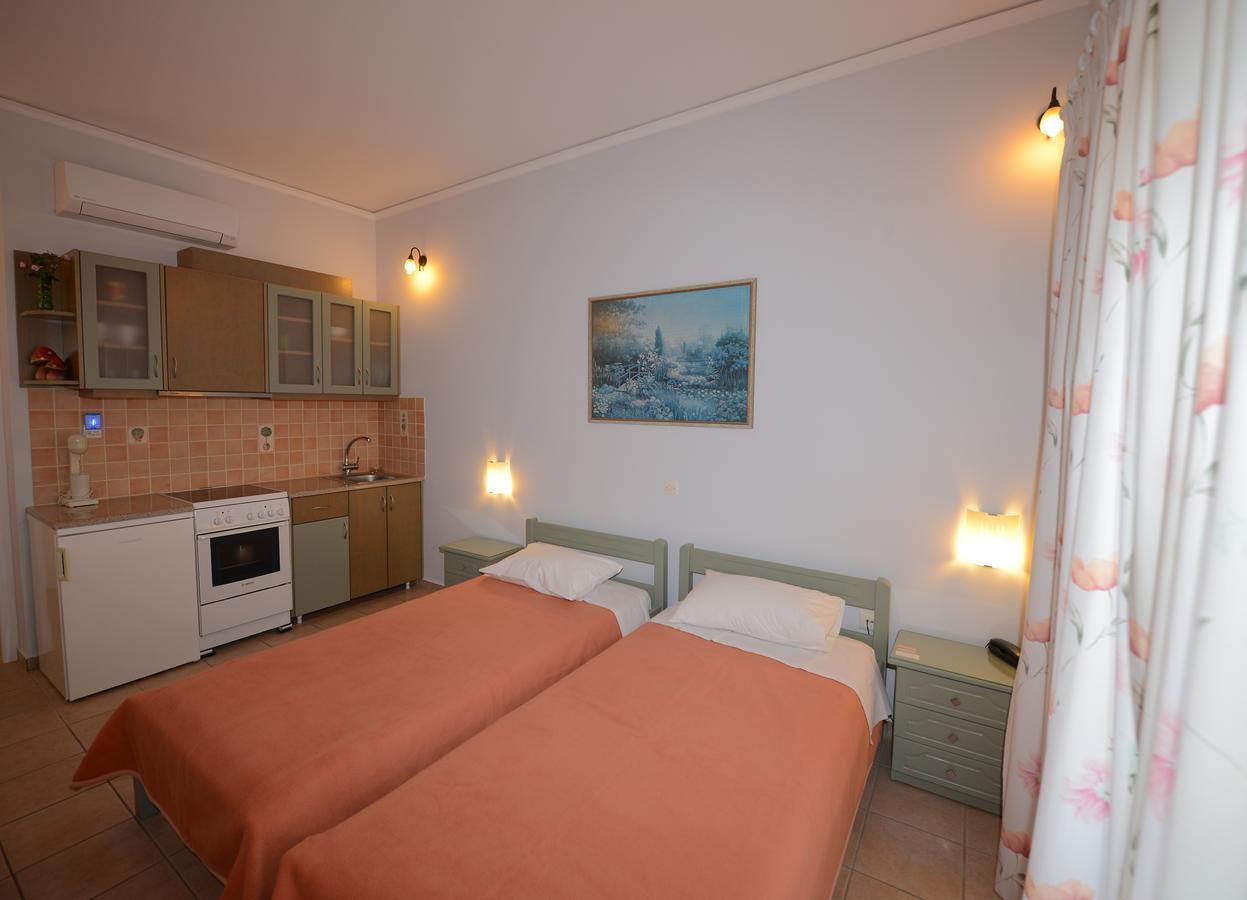 Konstantza Studios&Apartments Ermoupoli Exterior foto